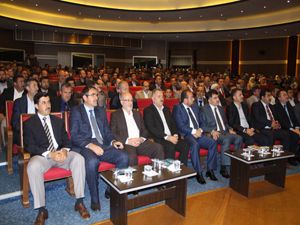 Erzurum'da namazla diriliş semineri