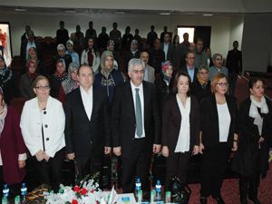 Erzurum'da otizm eğitim semineri