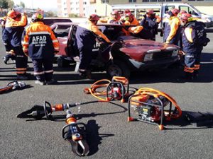 Trafik kazalarına müdahale eğitimi