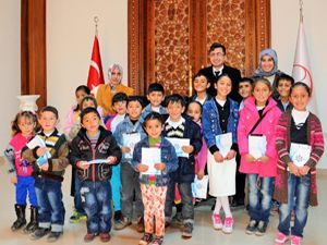 Başarılı öğrenciler Çat Belediyesi'ne konuk oldu