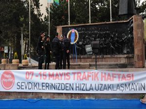 ETÜ trafik haftası kutlamalarına katıldı