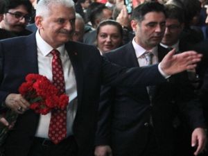 Binali Yıldırım'dan kongrede terörle mücadele vurgusu!