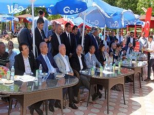 Erzurum AK Parti'de bayramlaşma töreni