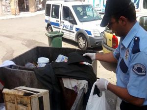 Erzurum'da asker kıyafetleri polisi alarma geçirdi