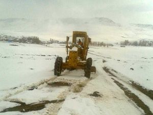 Büyükşehir'in kar mesaisi