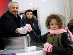 Büyükşehir'in Turizm Tır'ı İstanbul'da