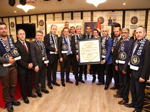 Oltulular İstanbul'da Hasbihal ettiler