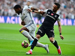 Beşiktaş'a son dakika şoku