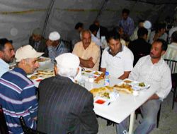 Gülyurt ve Korkut iftarda konuk oldu!..